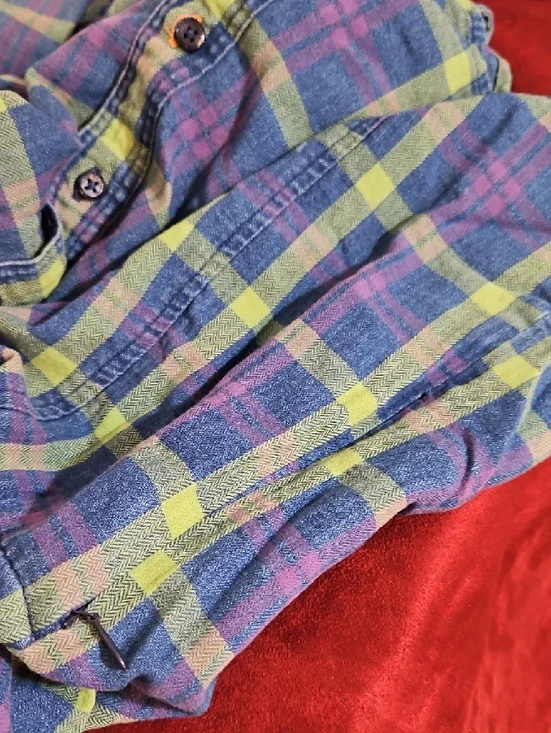 Orvis Green & Blue Plaid Long-Sleeve Button-Down Shirt - Picture 11 of 11